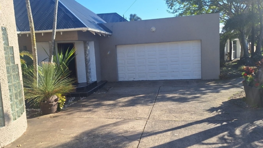 4 Bedroom Property for Sale in Bonnie Doone Eastern Cape